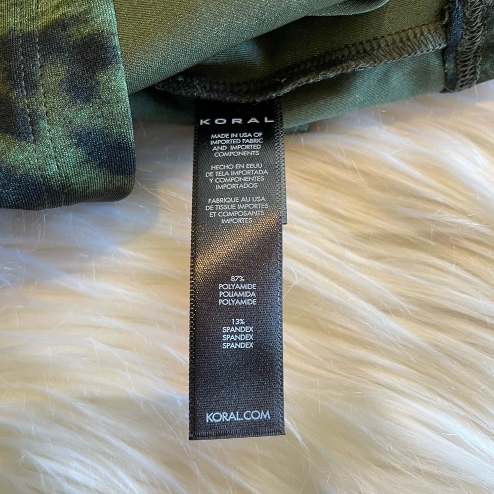 Koral Cheetara Shimmer Bralette - Picture 4 of 5